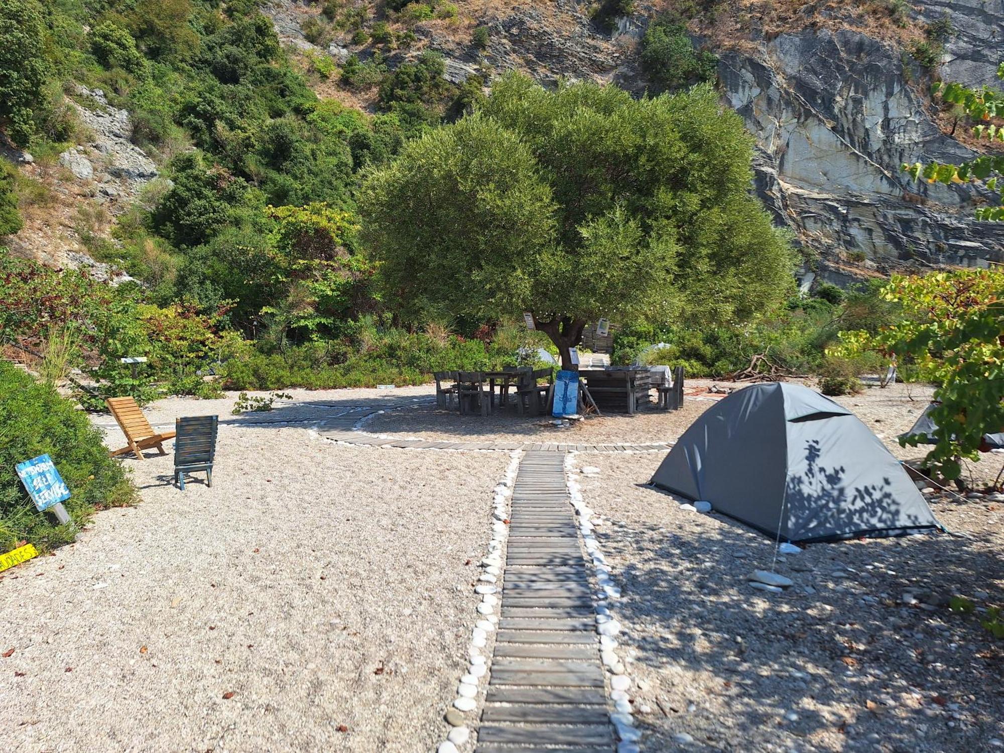 Lost Paradise Eco Camping Химара Экстерьер фото